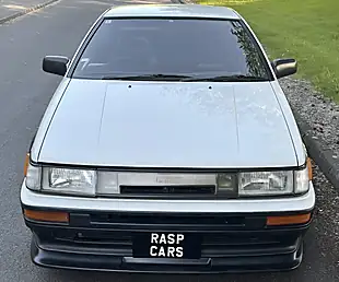 Used 1987 Toyota Corolla GT Coupe AE86 White - Interior and Exterior details 13