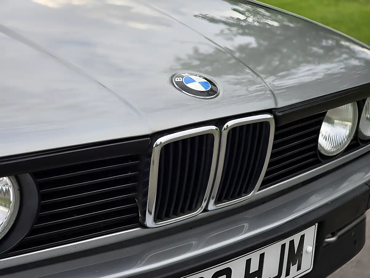 Used 1988 BMW 3 Series Convertible Grey - Interior and Exterior details 14