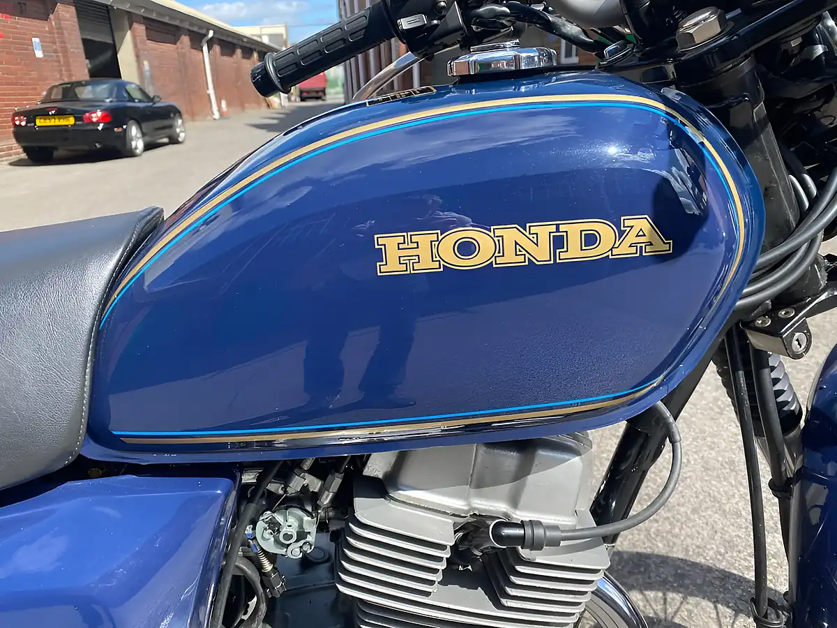 Used 1988 Honda CD250U Blue - Interior and Exterior details 13