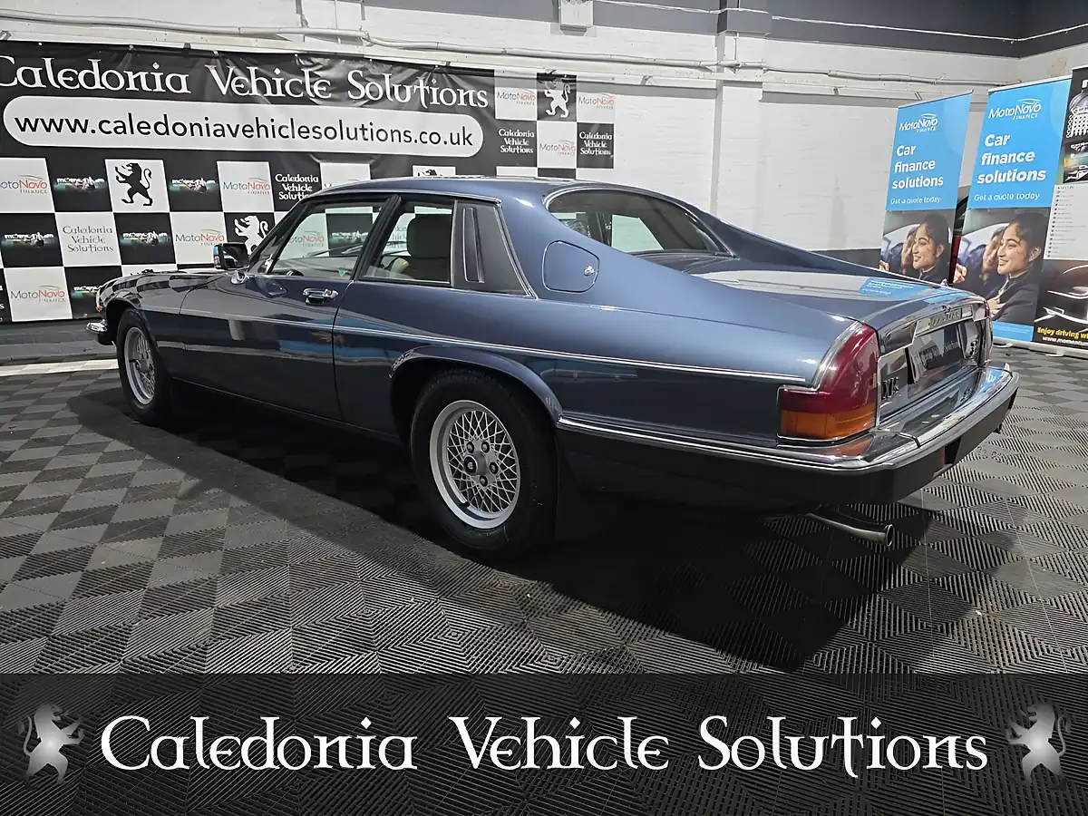 Used 1988 Jaguar Xjs Coupe Solent Blue - Interior and Exterior details 3