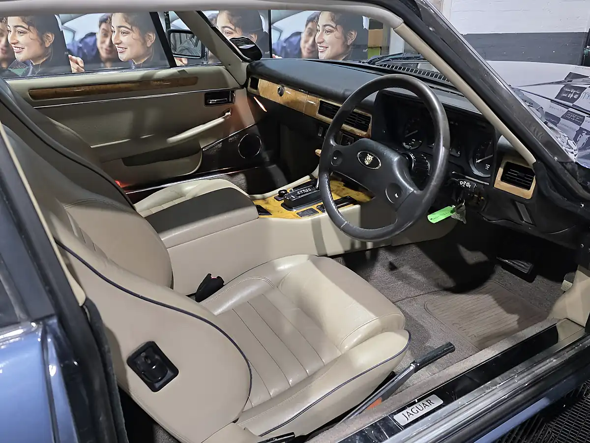 Used 1988 Jaguar Xjs Coupe Solent Blue - Interior and Exterior details 5