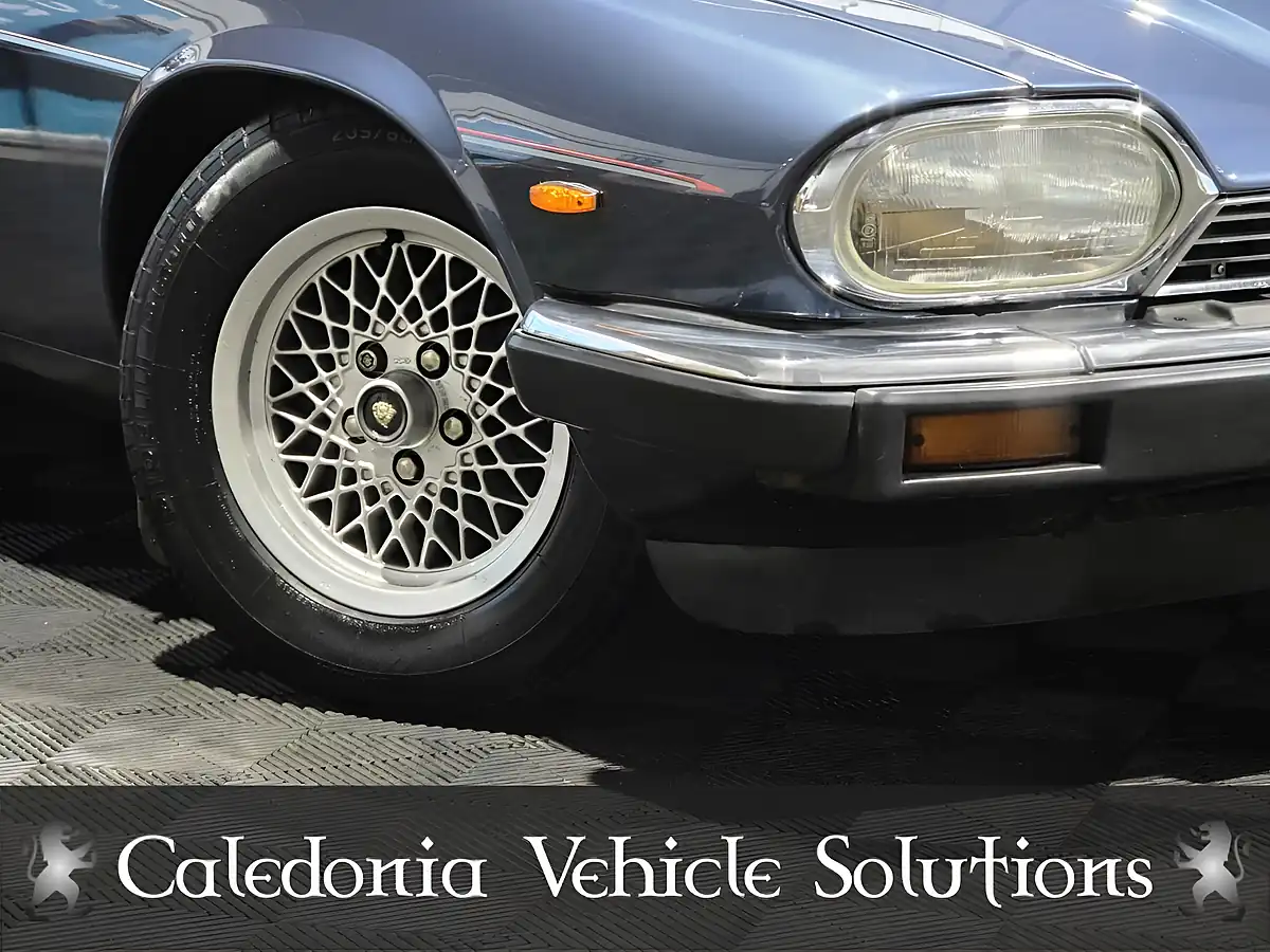 Used 1988 Jaguar Xjs Coupe Solent Blue - Interior and Exterior details 6