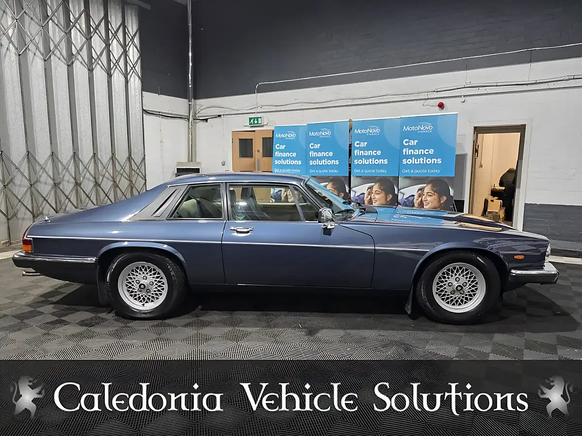 Used 1988 Jaguar Xjs Coupe Solent Blue - Interior and Exterior details 8