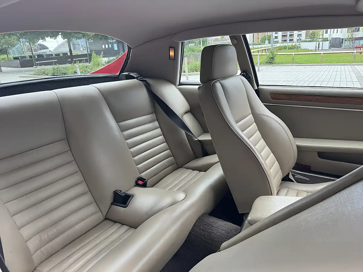 Used 1988 Jaguar Xjs Red - Interior and Exterior details 14