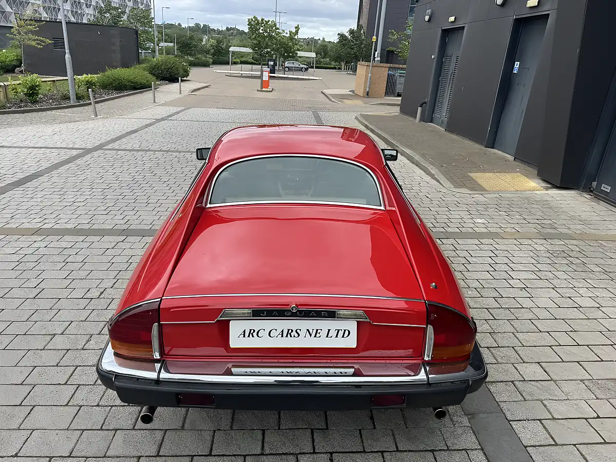 Used 1988 Jaguar Xjs Red - Interior and Exterior details 18