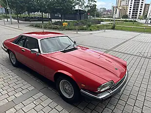 Used 1988 Jaguar Xjs Red - Interior and Exterior details 3