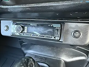 Used 1988 Land Rover 90 Panel Van Grey - Interior and Exterior details 10