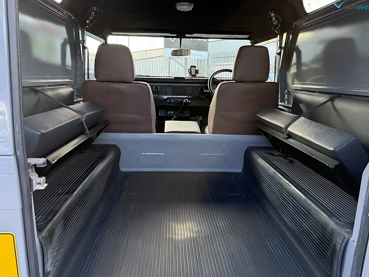 Used 1988 Land Rover 90 Panel Van Grey - Interior and Exterior details 7