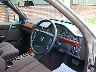 Used 1988 Mercedes-Benz 230 W124 Smoke Silver Metallic - Interior and Exterior details 16