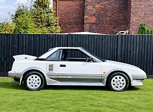 Used 1988 Toyota MR2 Mk1 AW11 White - Interior and Exterior details 9