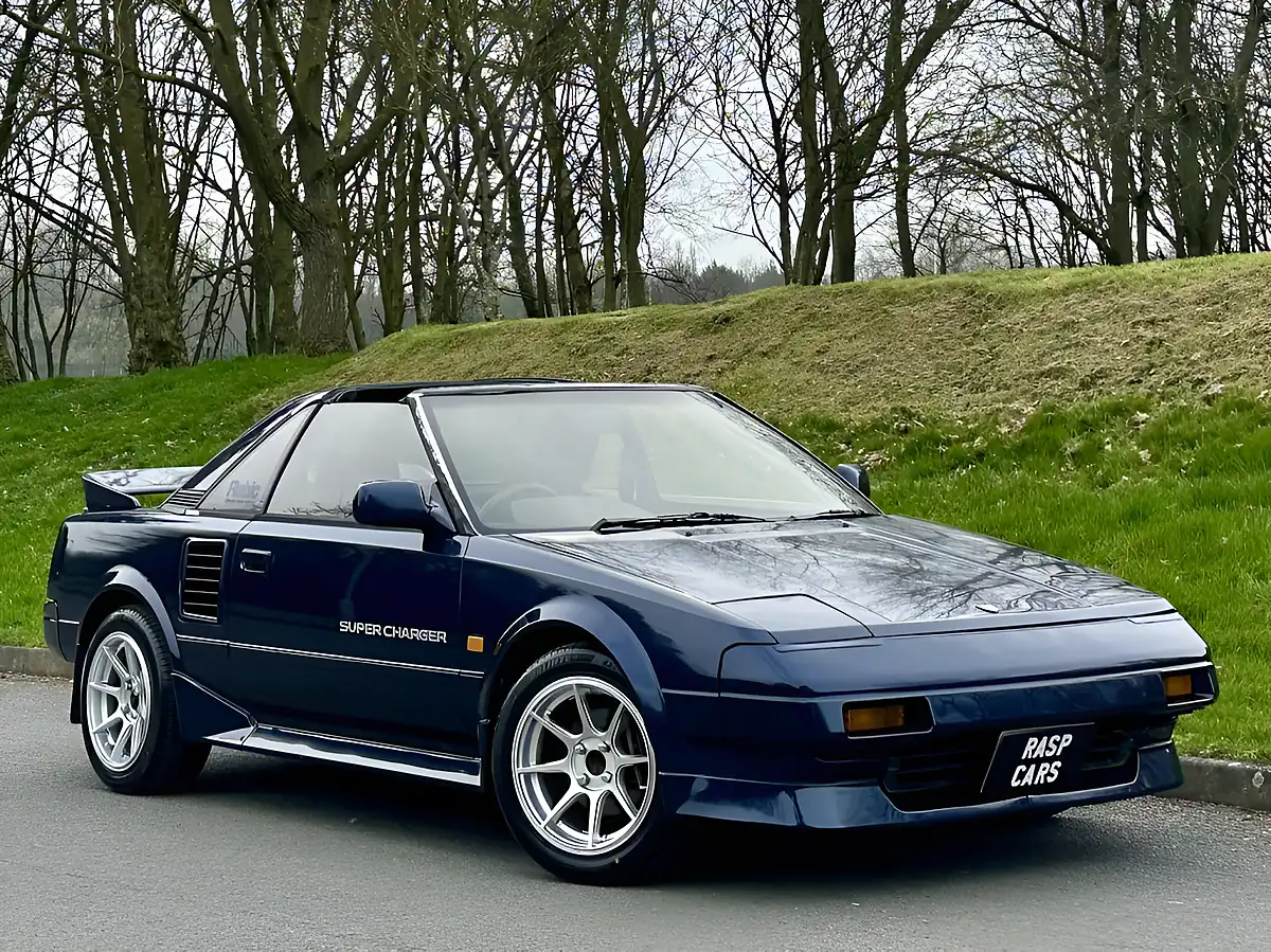 Used 1988 Toyota MR2 T Bar Roof Blue - Front View