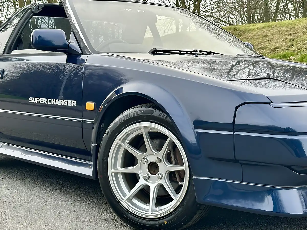 Used 1988 Toyota MR2 T Bar Roof Blue - Interior and Exterior details 5