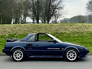 Used 1988 Toyota MR2 T Bar Roof Blue - Interior and Exterior details 6