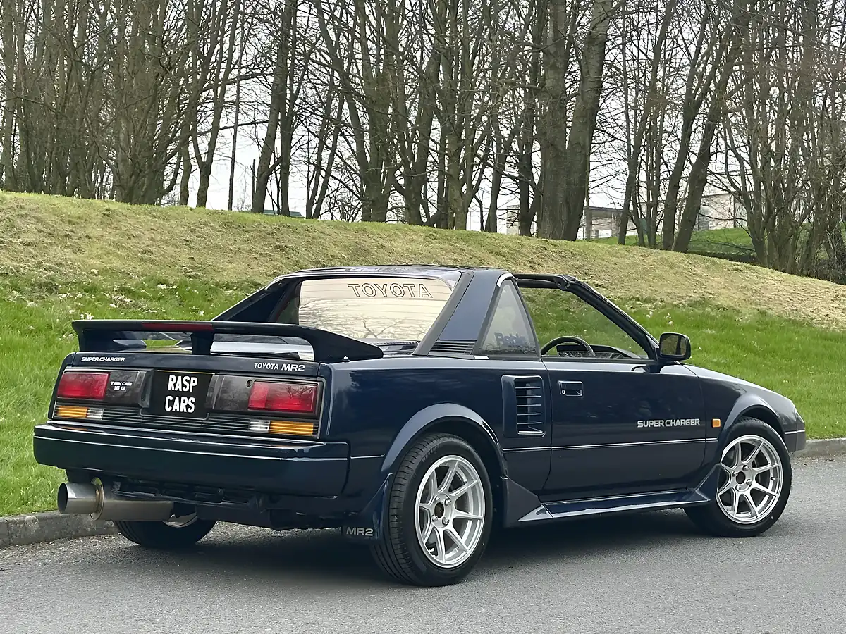 Used 1988 Toyota MR2 T Bar Roof Blue - Interior and Exterior details 9