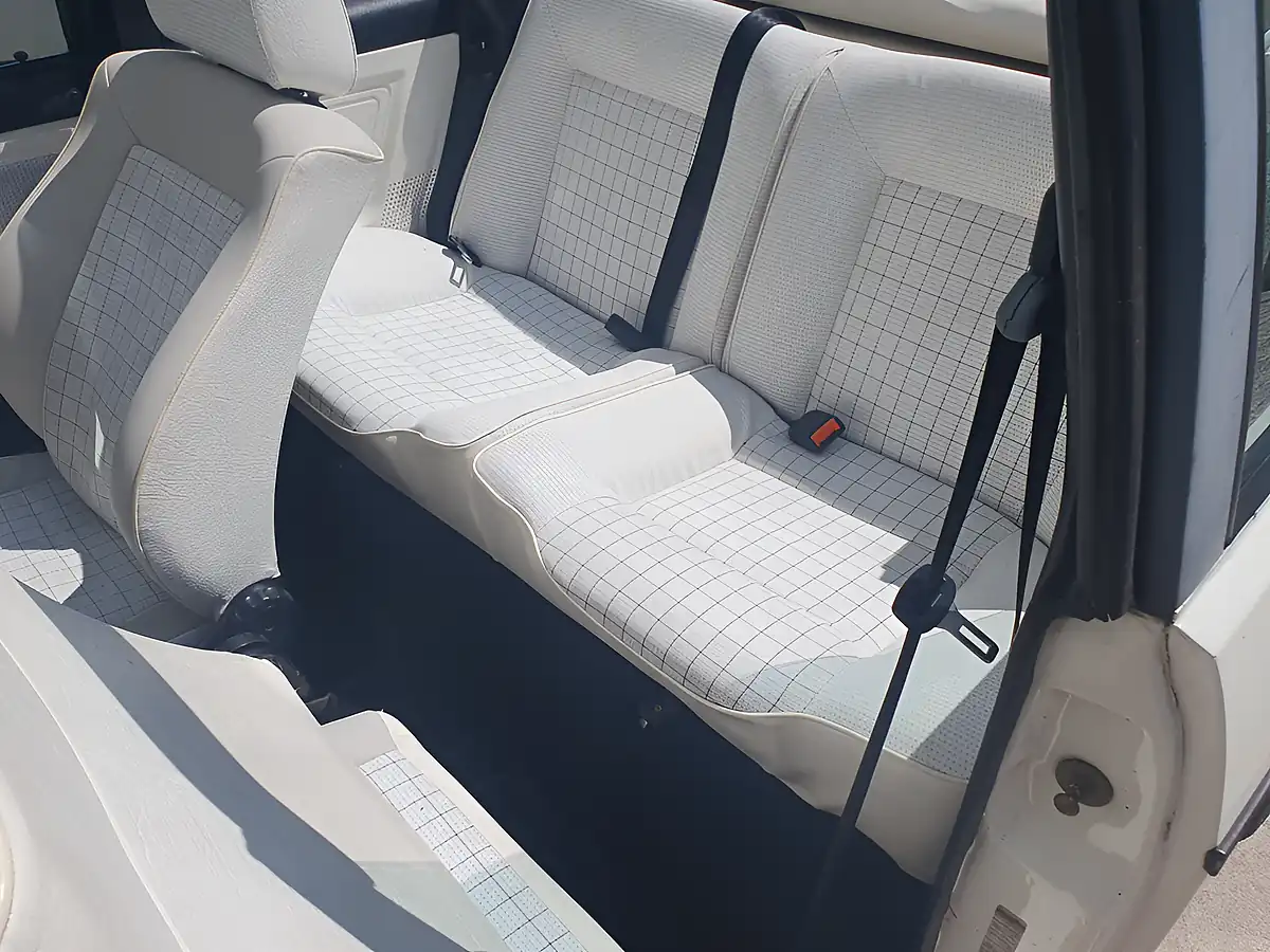 Used 1988 Volkswagen Golf GTI White - Interior and Exterior details 16