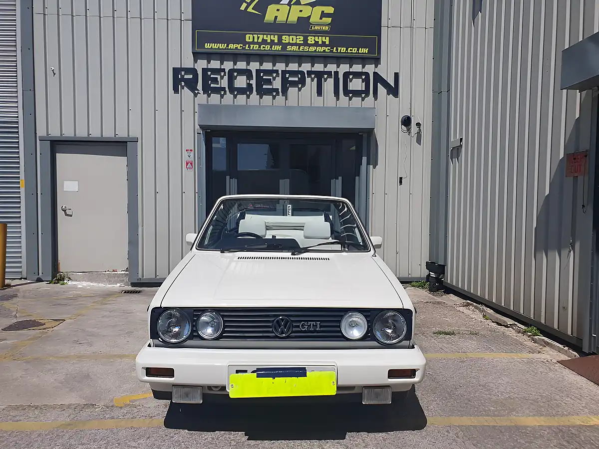 Used 1988 Volkswagen Golf GTI White - Interior and Exterior details 6