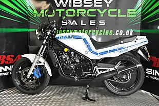 Used 1988 Yamaha RD350 Lc Ypvs Pearl White - Interior and Exterior details 4