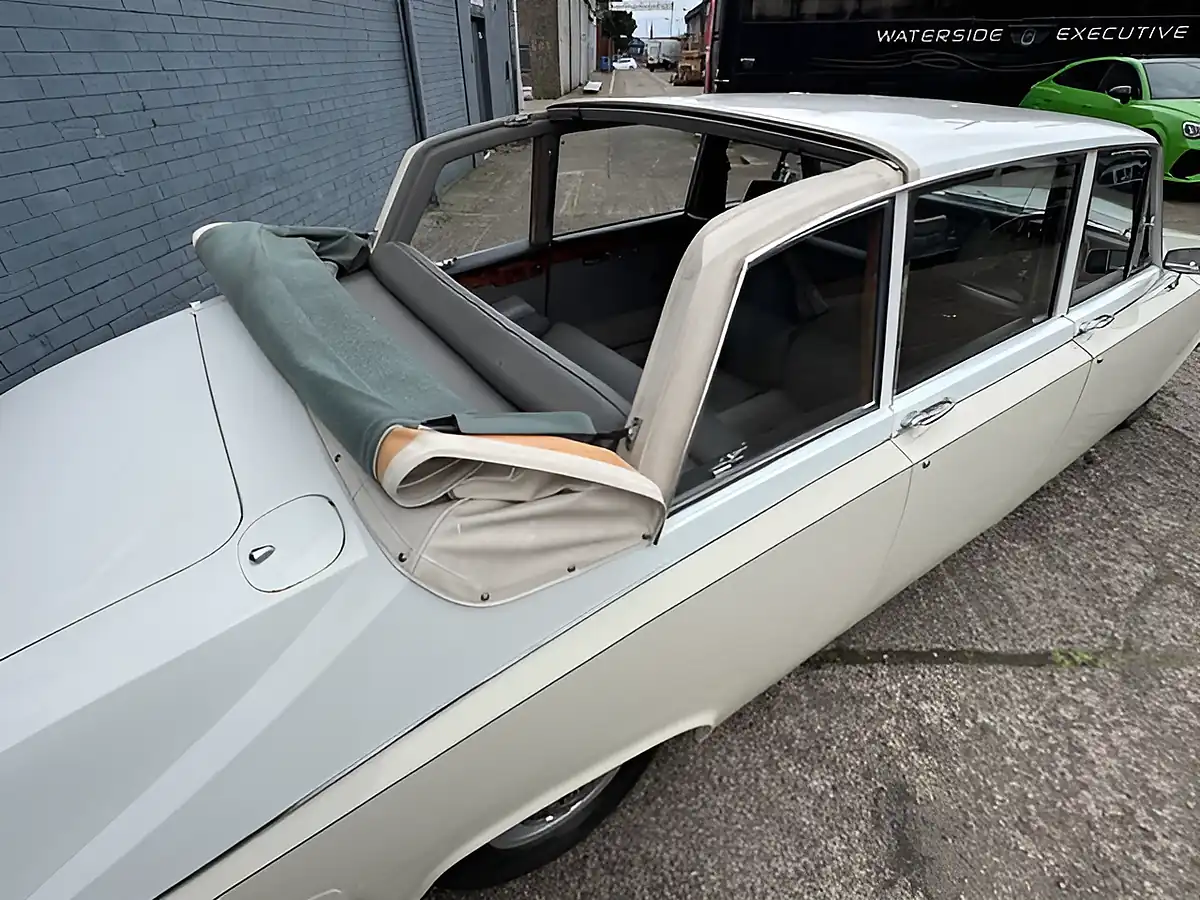 Used 1989 Daimler Limousine White - Interior and Exterior details 9