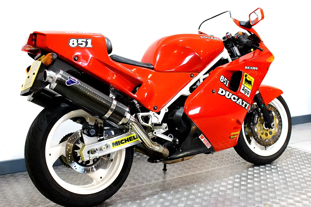 Used 1989 Ducati 851 Red - Interior and Exterior details 3