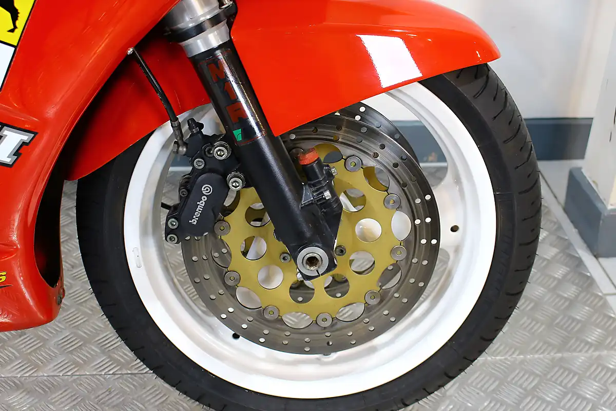 Used 1989 Ducati 851 Red - Interior and Exterior details 5