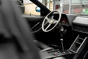Used 1989 Ferrari Testarossa Lhd Nero Daytona - Interior and Exterior details 11
