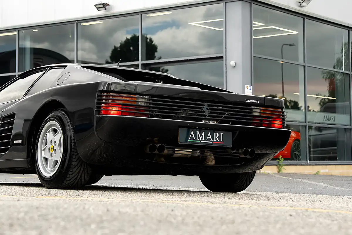 Used 1989 Ferrari Testarossa Lhd Nero Daytona - Interior and Exterior details 17