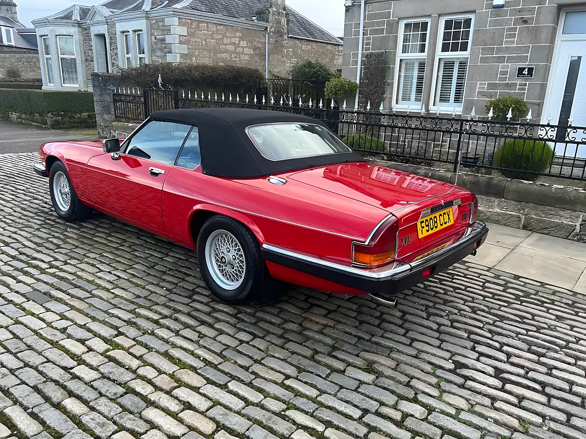 Used 1989 Jaguar Xj-S Convertible Signal Red - Interior and Exterior details 7