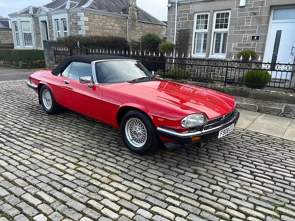 Used 1989 Jaguar Xj-S Convertible Signal Red - Interior and Exterior details 9