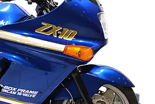 Used 1989 Kawasaki ZX10 Blue - Interior and Exterior details 4