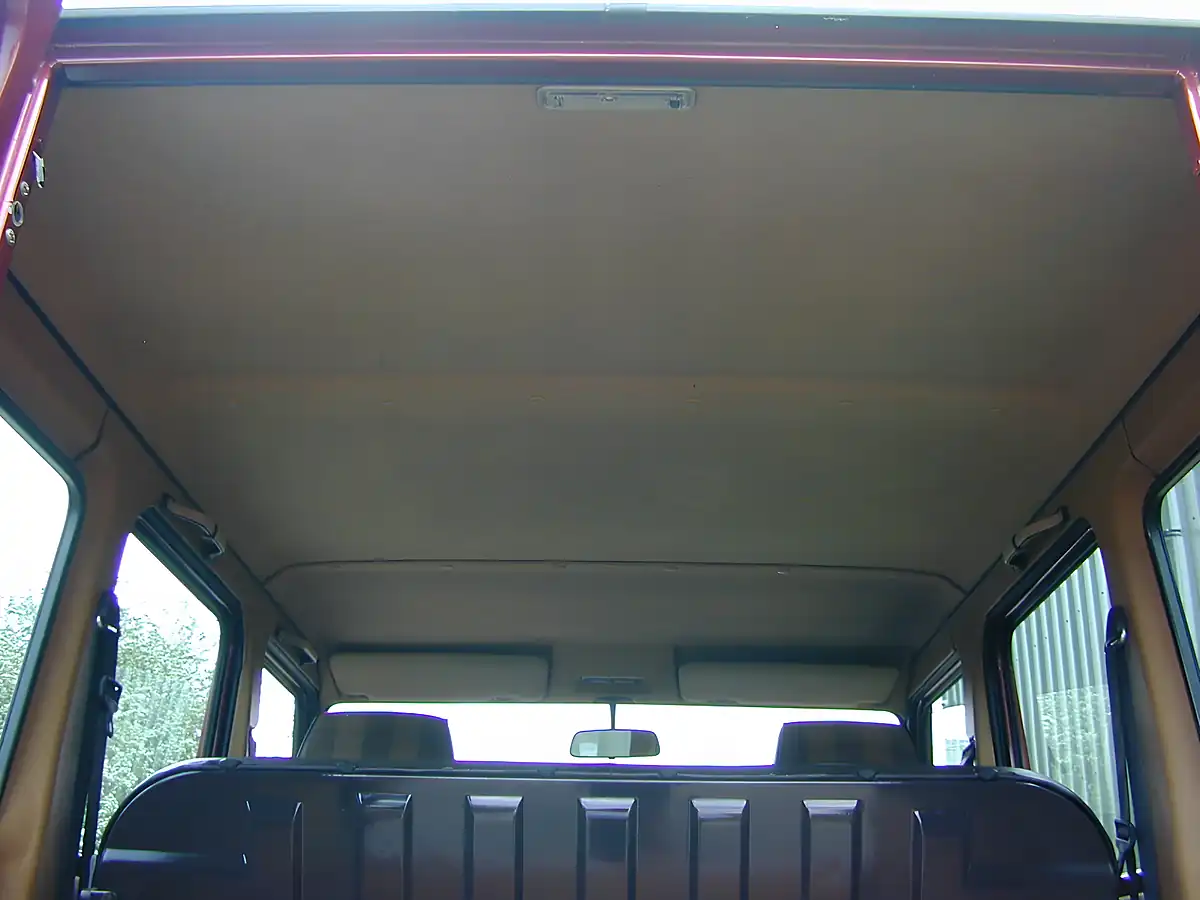 Used 1989 Mercedes-Benz G Class Lwb Red - Interior and Exterior details 17