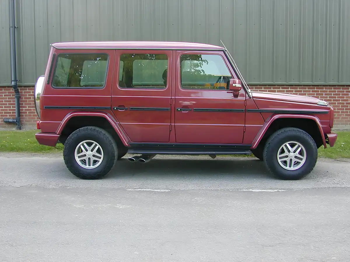 Used 1989 Mercedes-Benz G Class Lwb Red - Interior and Exterior details 2