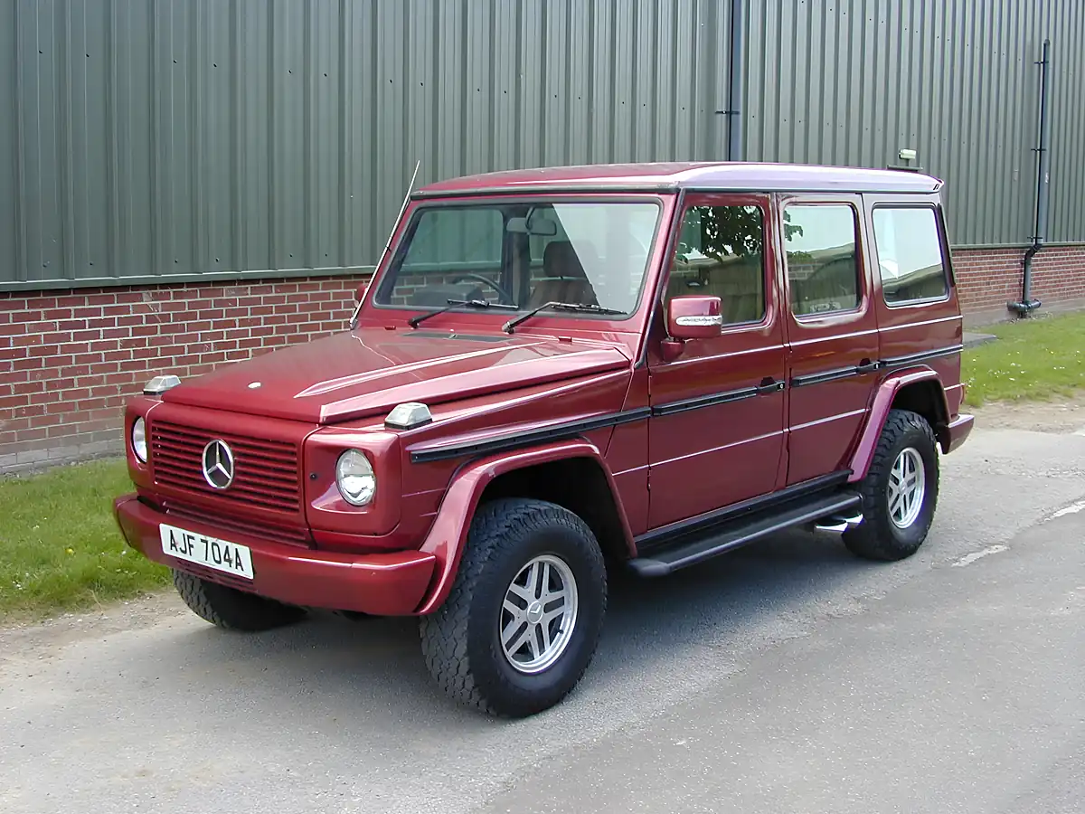Used 1989 Mercedes-Benz G Class Lwb Red - Interior and Exterior details 8
