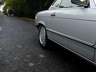 Used 1989 Mercedes-Benz Sl Sport Convertible Silver - Interior and Exterior details 10