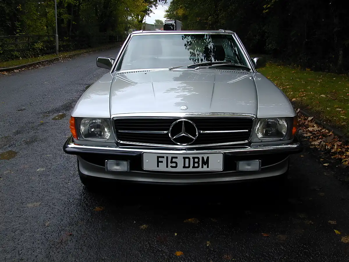 Used 1989 Mercedes-Benz Sl Sport Convertible Silver - Interior and Exterior details 4