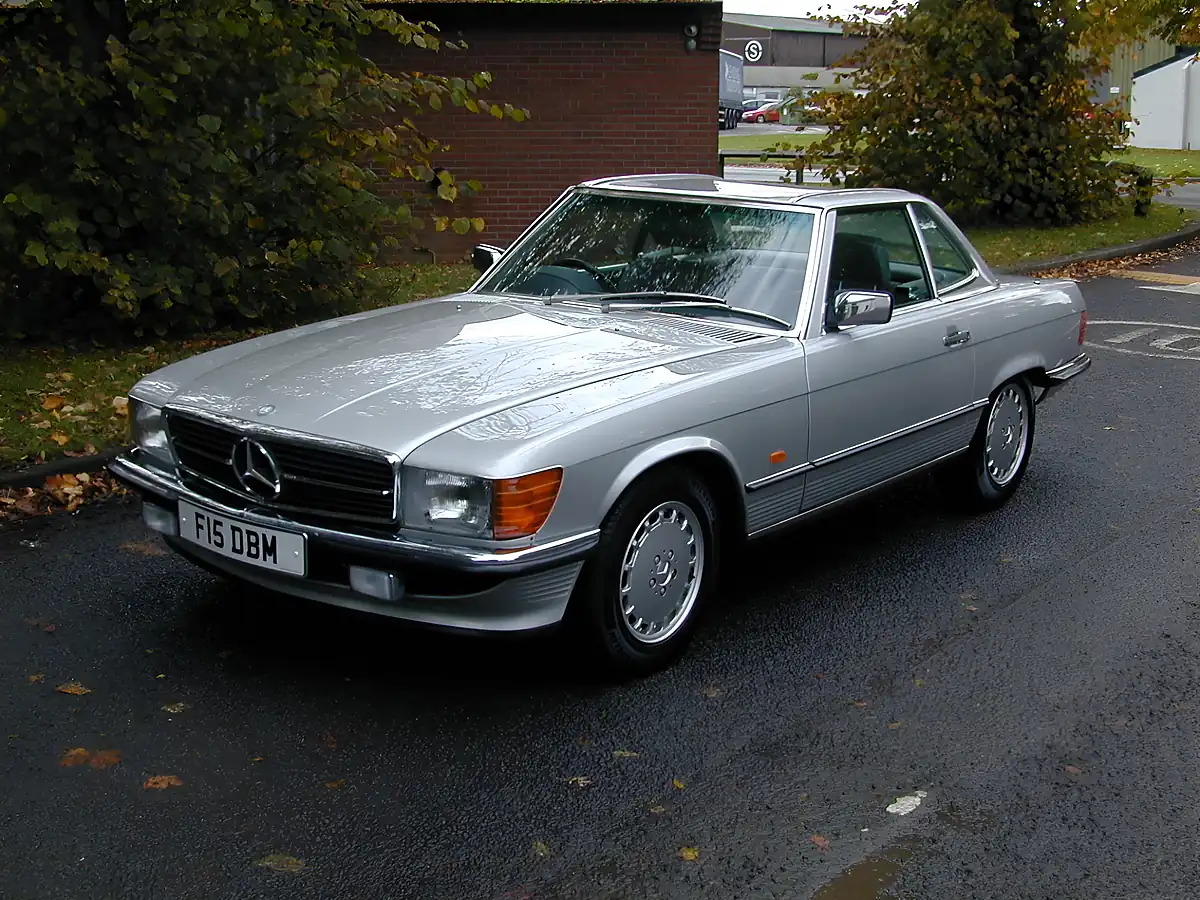 Used 1989 Mercedes-Benz Sl Sport Convertible Silver - Interior and Exterior details 8