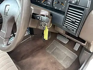 Used 1989 Nissan Sunny Gsx White - Interior and Exterior details 12