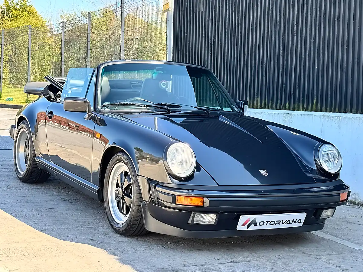 Used 1989 Porsche 911 Classic Carrera Sport Baltic Blue - Interior and Exterior details 11