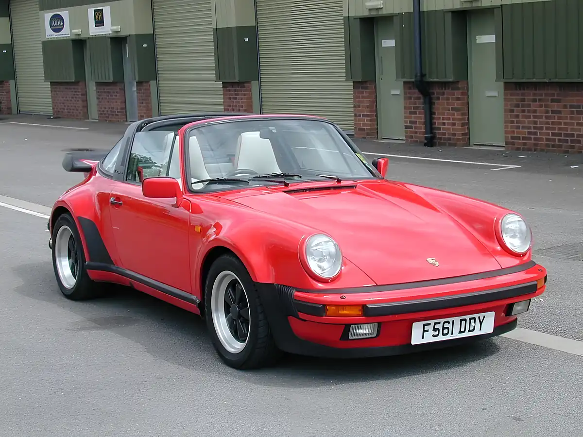 Used 1989 Porsche 911 Classic Red - Front View