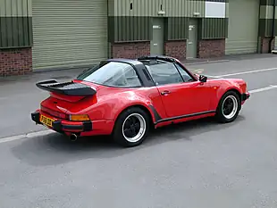 Used 1989 Porsche 911 Classic Red - Interior and Exterior details 3