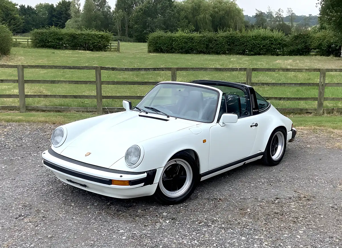 Used 1989 Porsche 911 Targa Sport - Interior and Exterior details 2