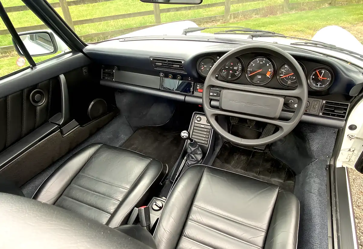 Used 1989 Porsche 911 Targa Sport - Interior and Exterior details 9