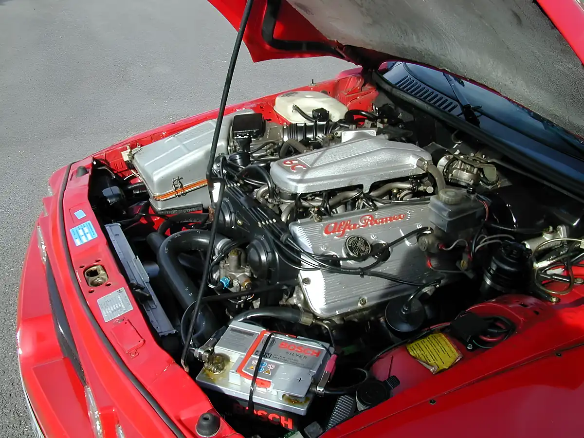 Used 1990 Alfa Romeo Sz Red - Interior and Exterior details 19