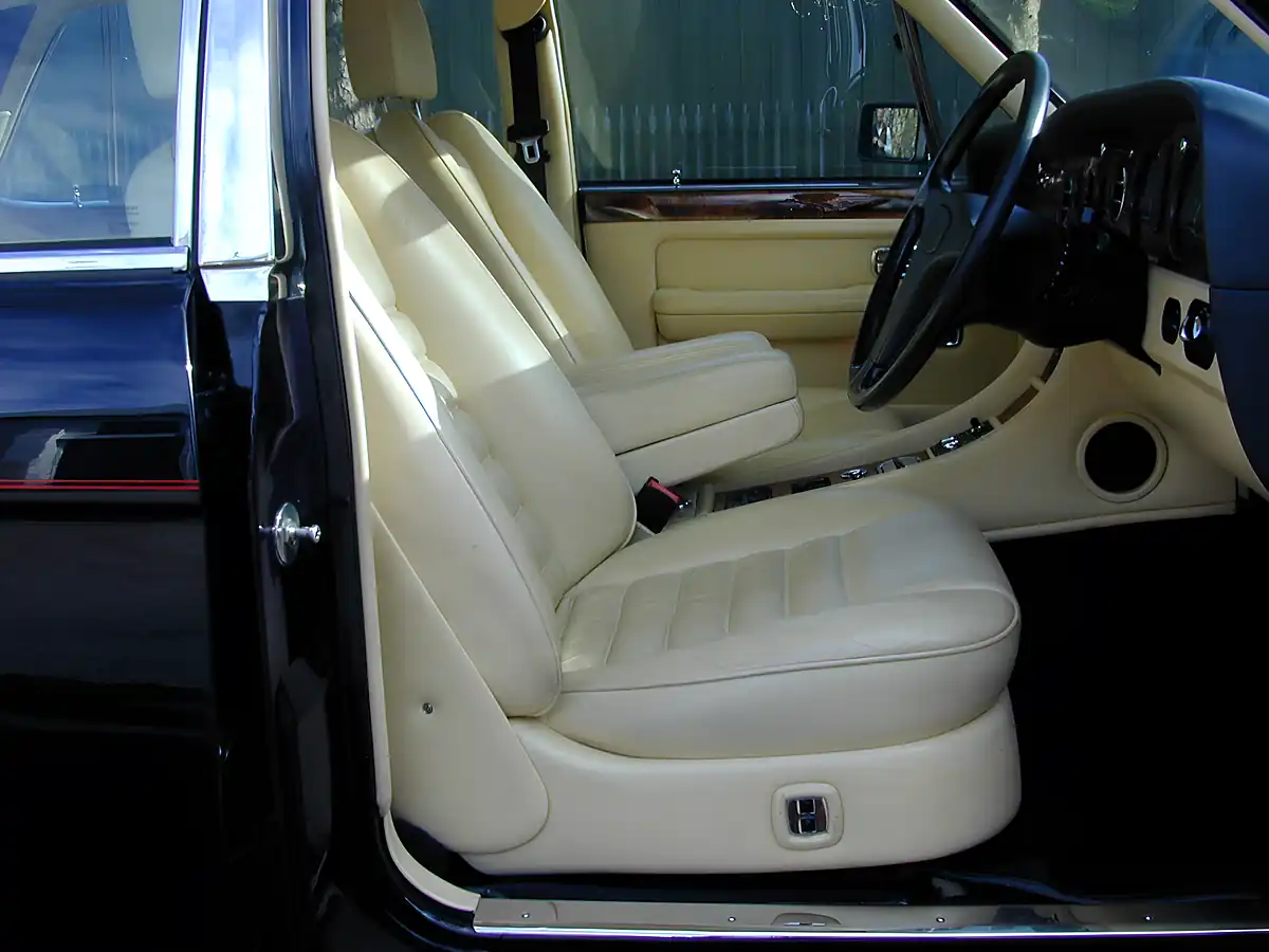 Used 1990 Bentley Turbo R Rl Lwb Red Label Blue - Interior and Exterior details 15
