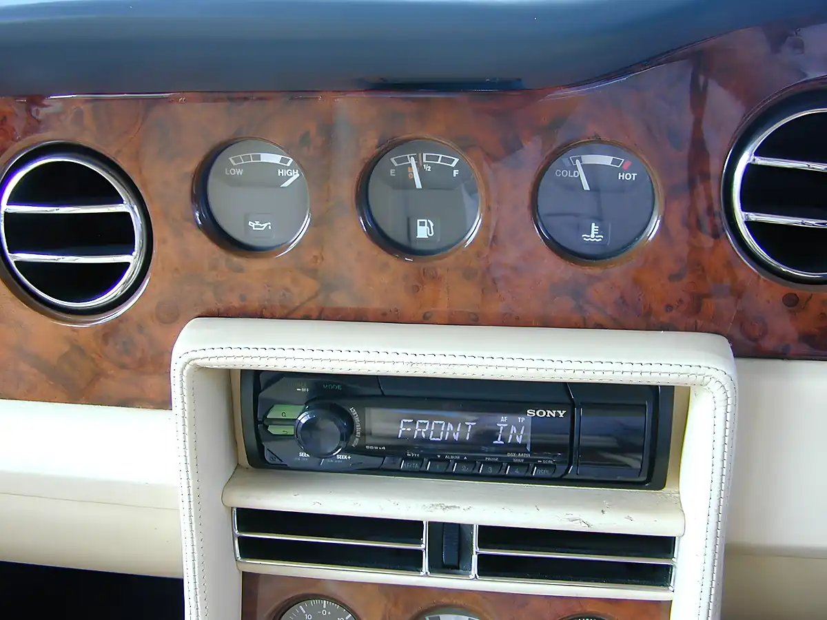 Used 1990 Bentley Turbo R Rl Lwb Red Label Blue - Interior and Exterior details 17