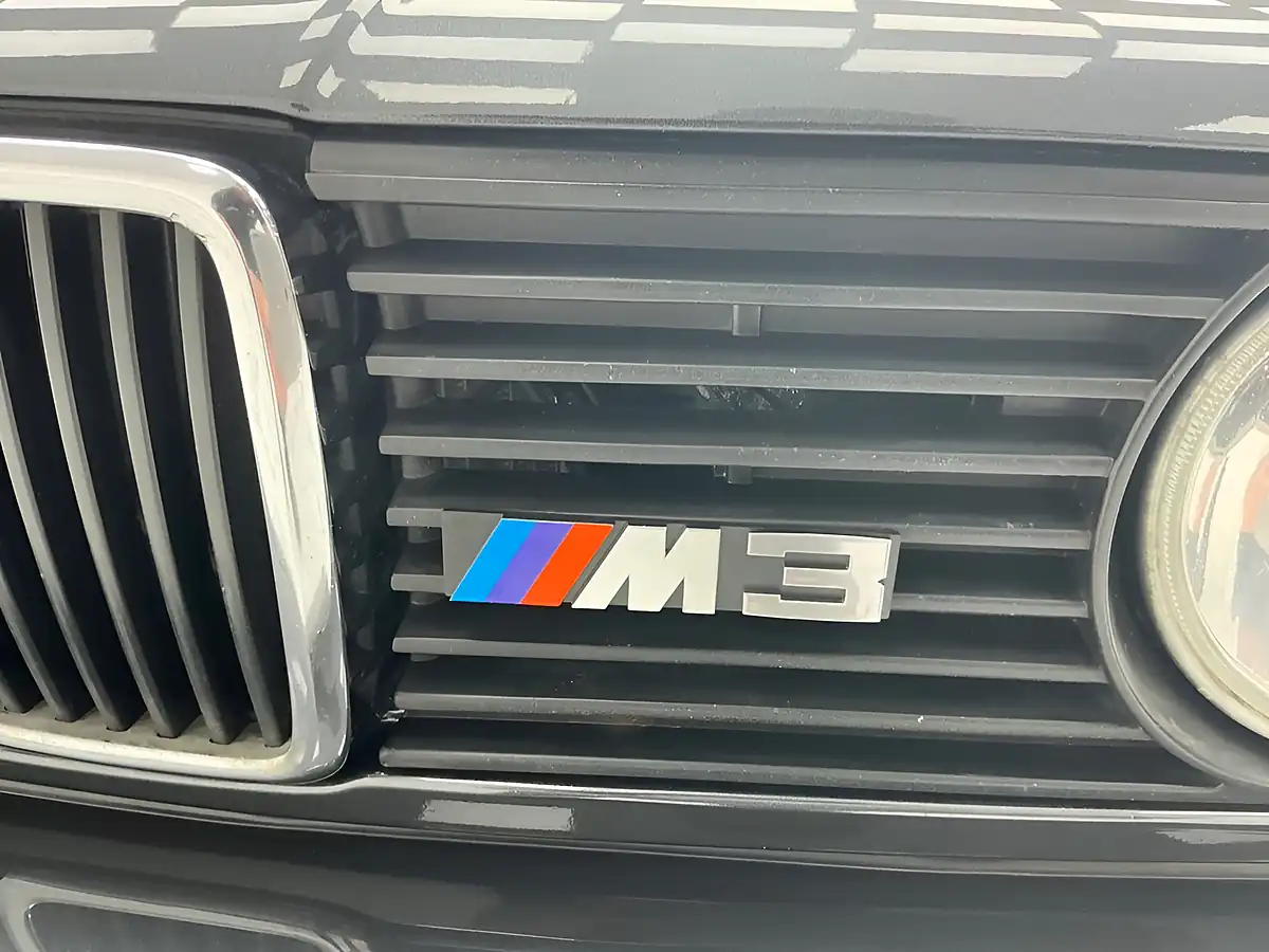 Used 1990 BMW M3 E30 Black - Interior and Exterior details 15