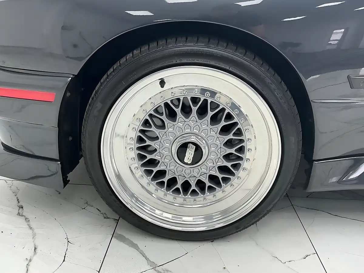 Used 1990 BMW M3 E30 Black - Interior and Exterior details 17