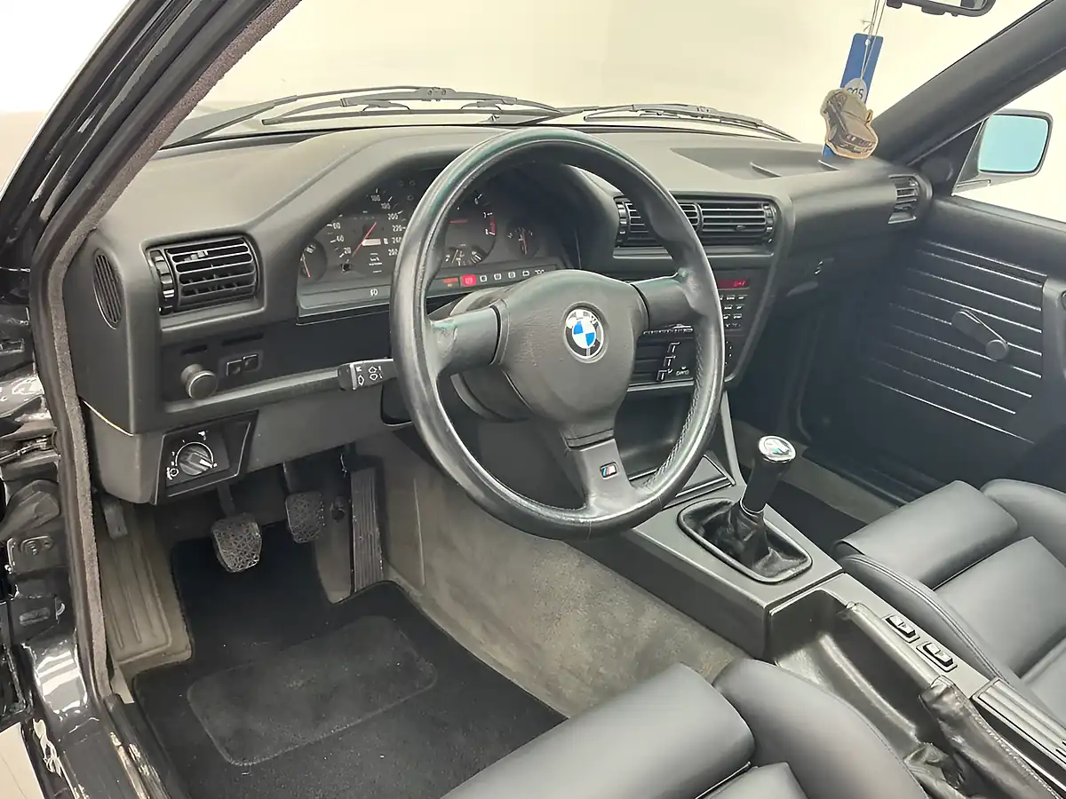 Used 1990 BMW M3 E30 Black - Interior and Exterior details 19