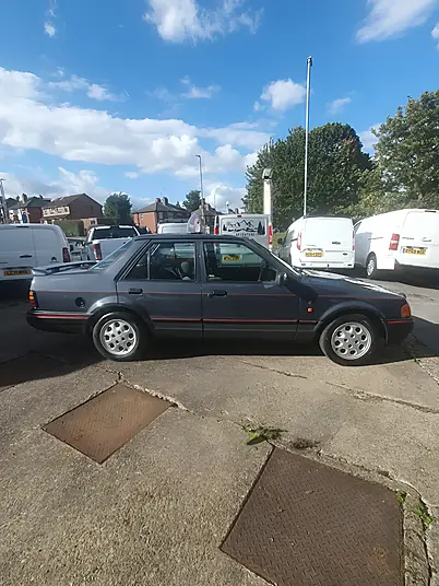1990 Ford Orion 1.6 Ghia