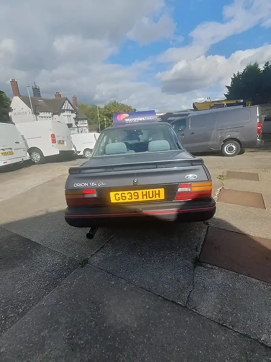 Used 1990 Ford Orion Ghia Grey - Interior and Exterior details 20