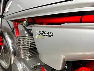 Used 1990 Honda Dream 50 Cafe Racer Silver - Interior and Exterior details 6